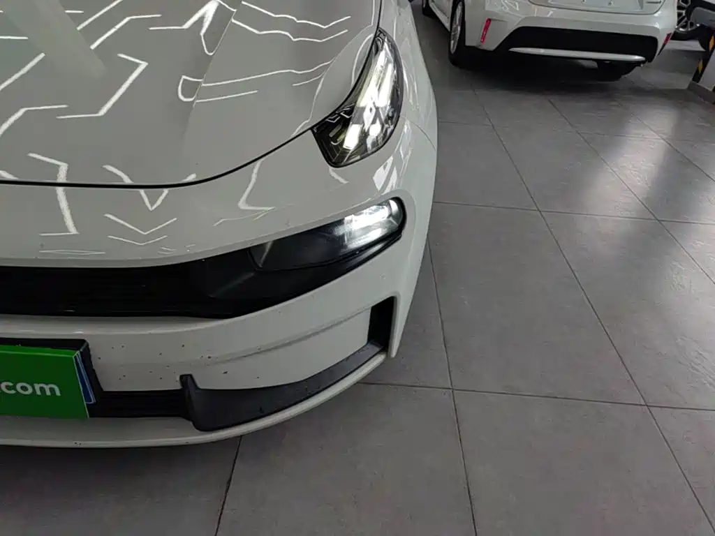 Lynk & Co 03 — миниатюра 24