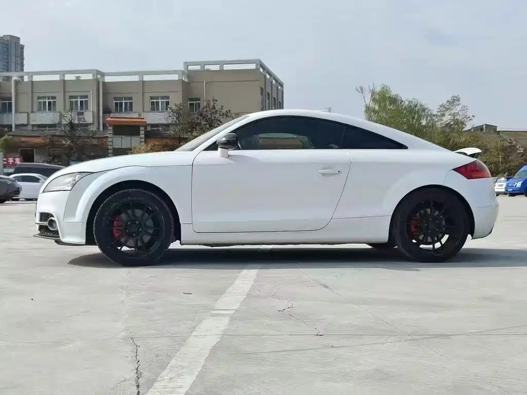 Audi TT — миниатюра 7