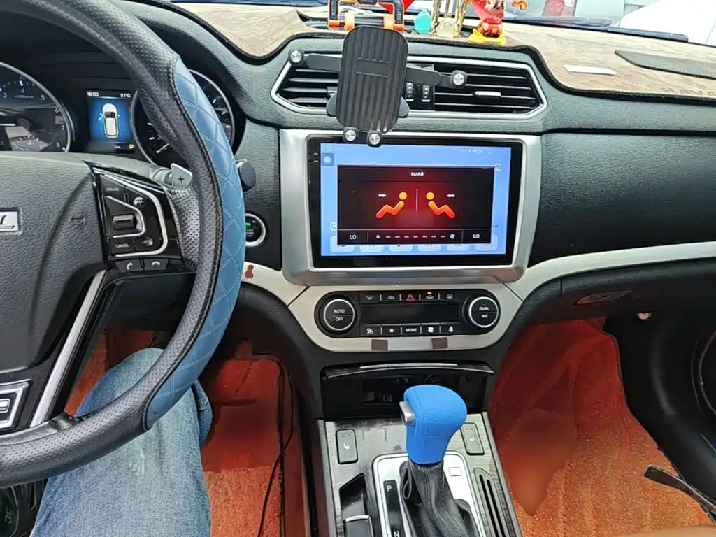 Haval H6 Coupe — миниатюра 10