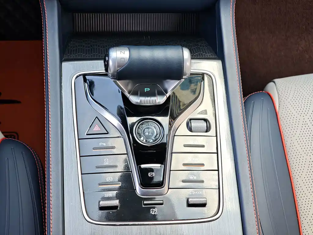 BYD Yuan Plus — миниатюра 14