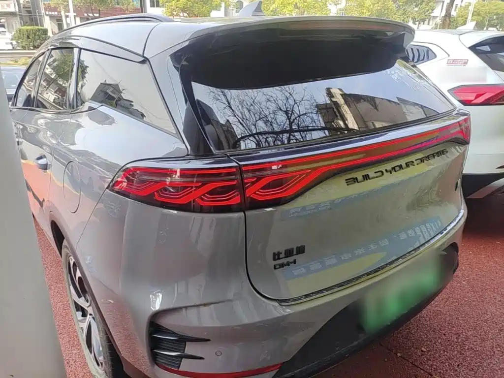 BYD Tang New Energy — миниатюра 5