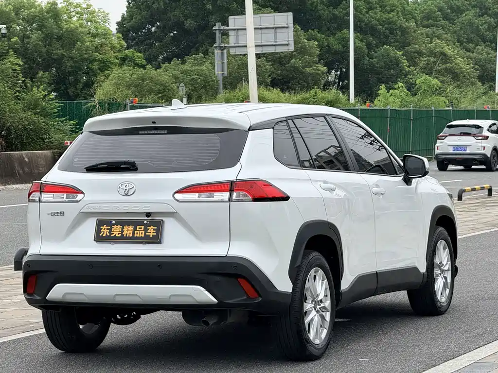 Toyota Corolla Cross — миниатюра 4