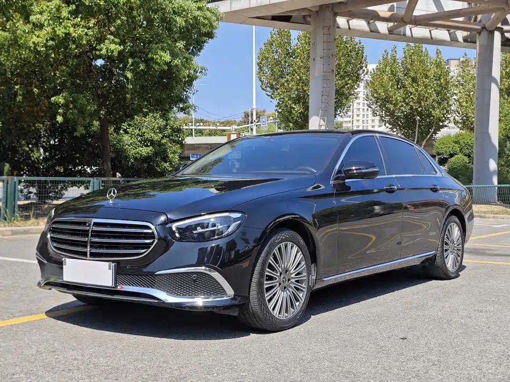 Mercedes-Benz E-Class 2021