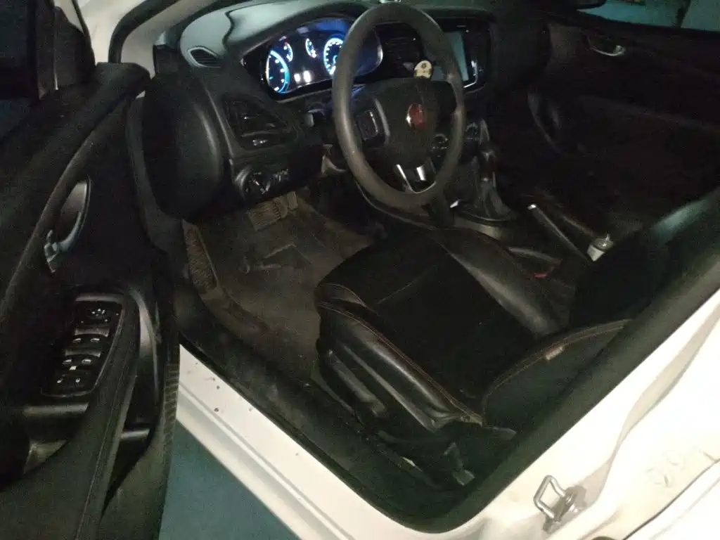 Fiat Viaggio — миниатюра 12