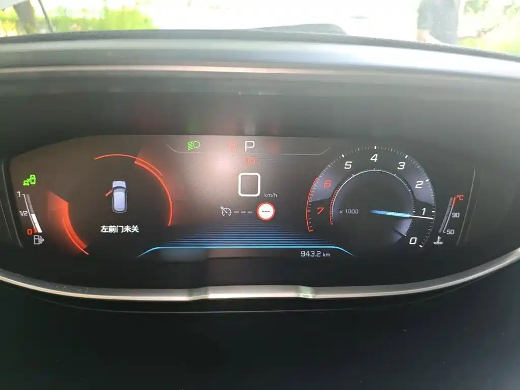 Peugeot 4008 — миниатюра 4