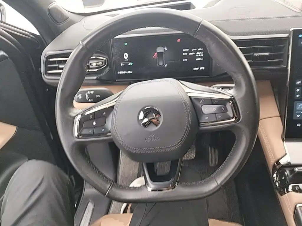 NIO ES6 — миниатюра 11