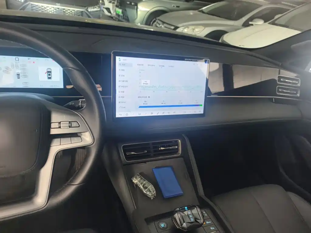 BYD Qin L — миниатюра 10