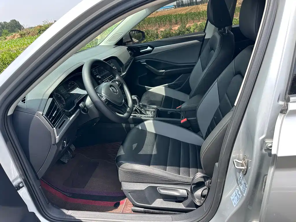 Volkswagen Sagitar 2019 200TSI DSG Comfort VI