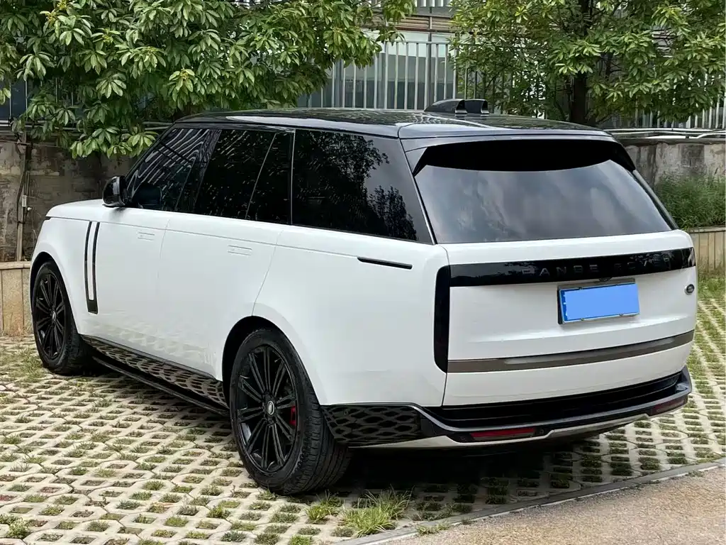 Land Rover Range Rover — миниатюра 5