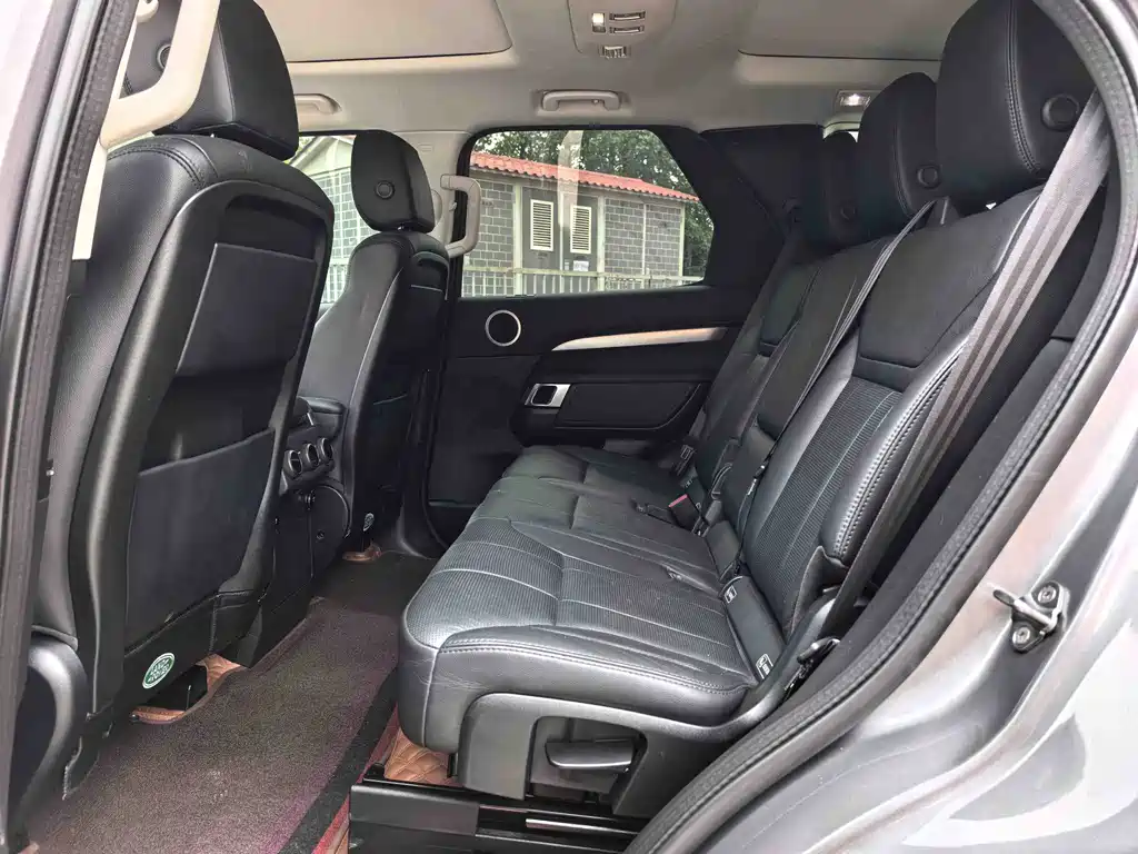 Land Rover Discovery 2020 3.0 SC V6 30