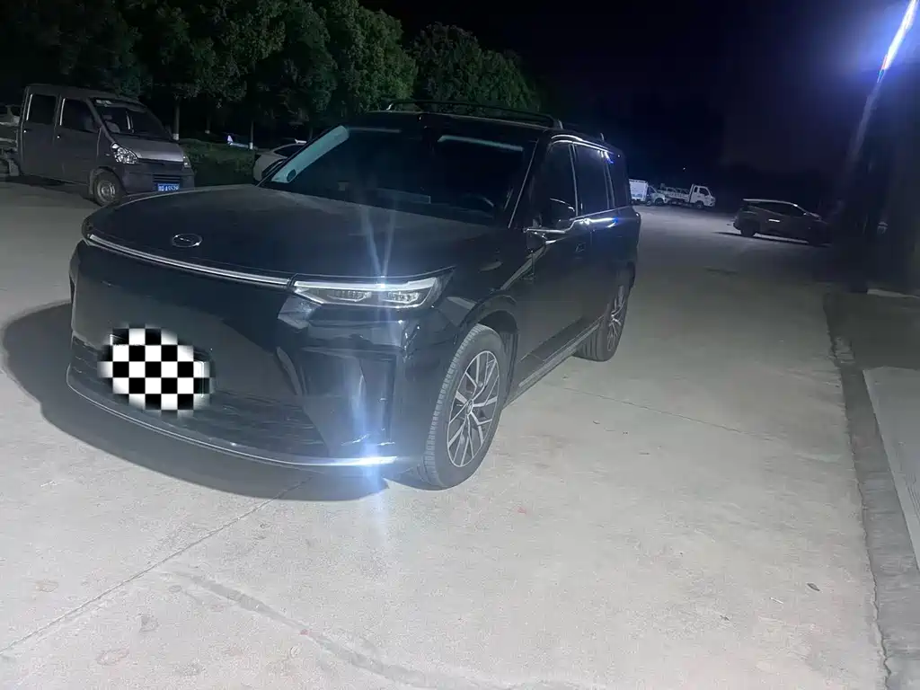 GAC Motor Trumpchi Xiangwang S9