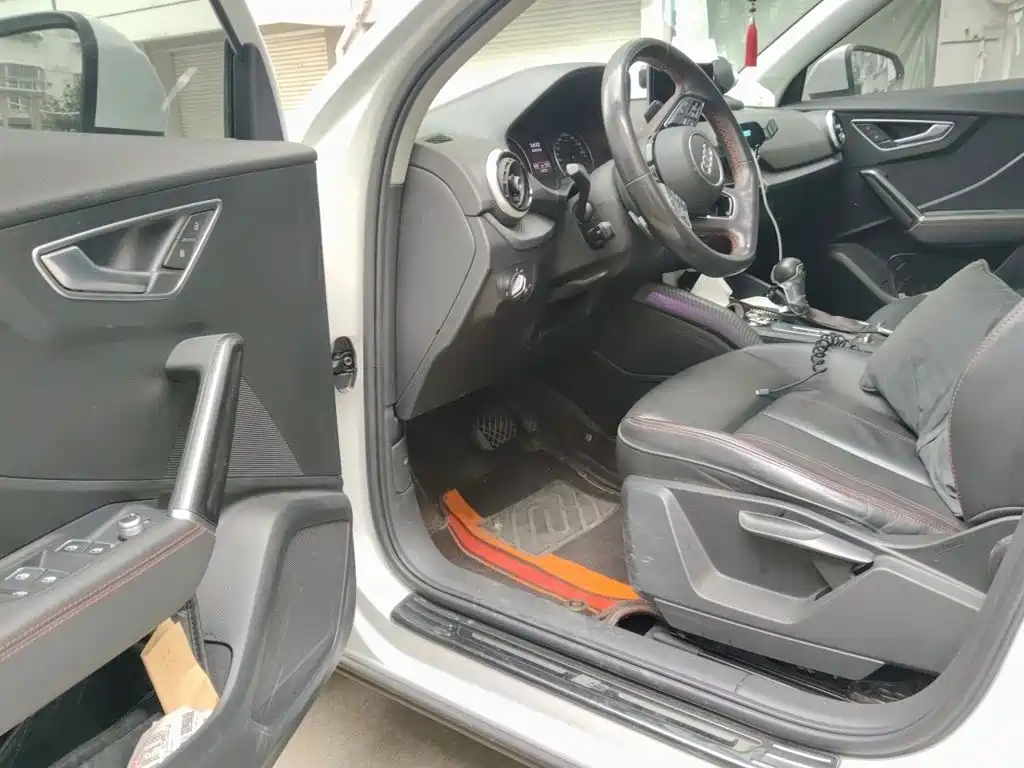 Audi Q2L — миниатюра 12