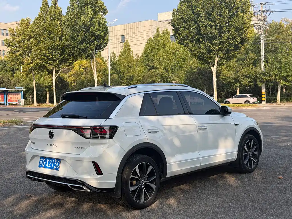 Volkswagen T-Roc — миниатюра 5