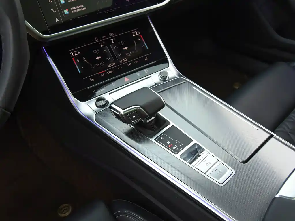 Audi A6L — миниатюра 9