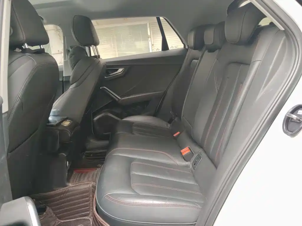 Audi Q2L — миниатюра 13