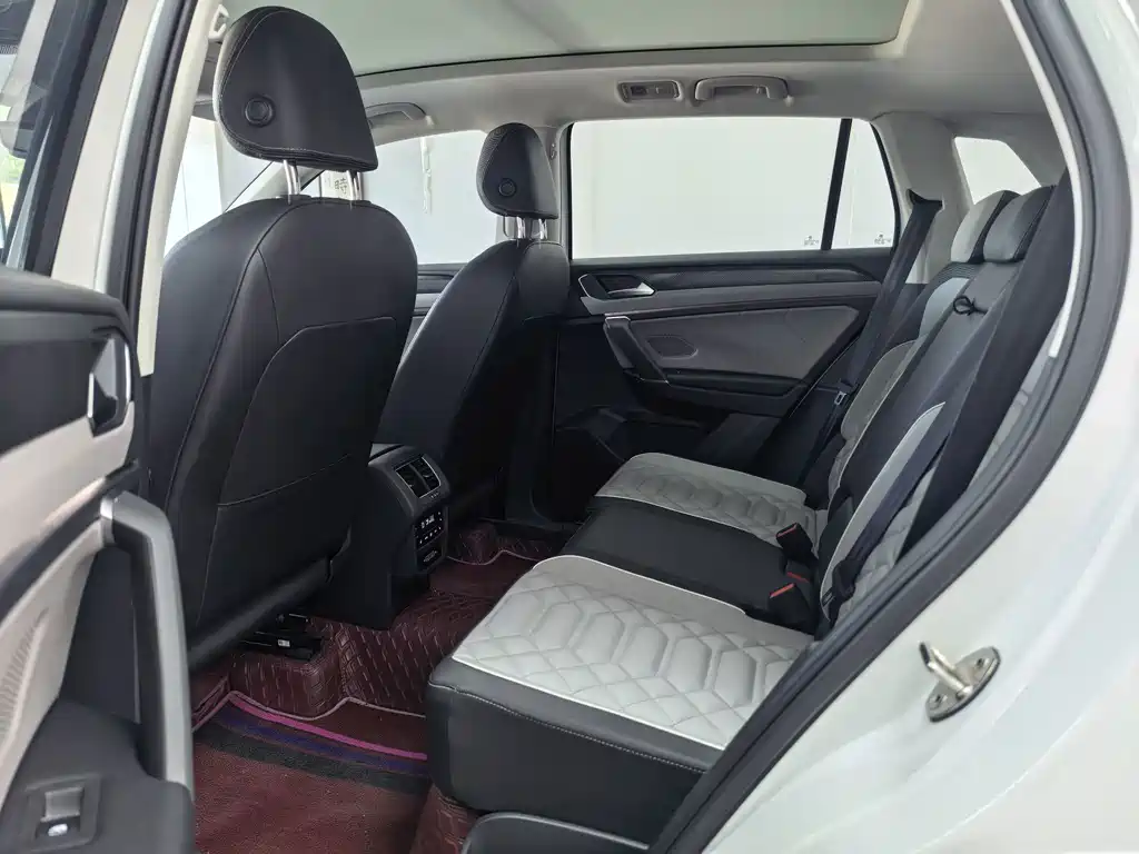 Volkswagen Tayron — миниатюра 15