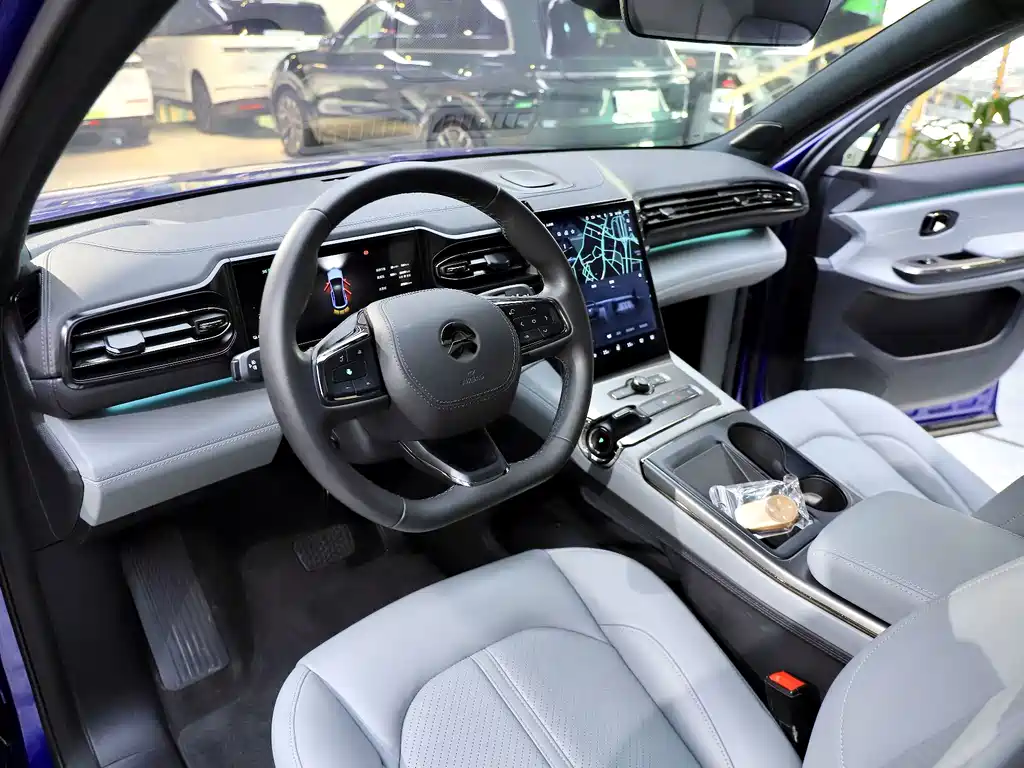 NIO EC6 — миниатюра 10