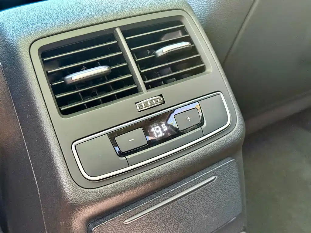 Audi A4L — фотографии объявления, Фото 15
