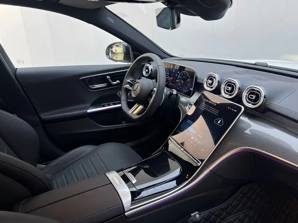 Mercedes-Benz C-Class — миниатюра 9