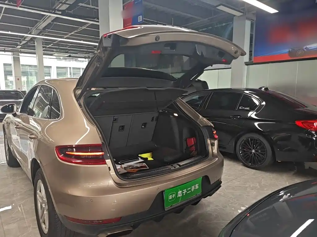 Porsche Macan — миниатюра 19