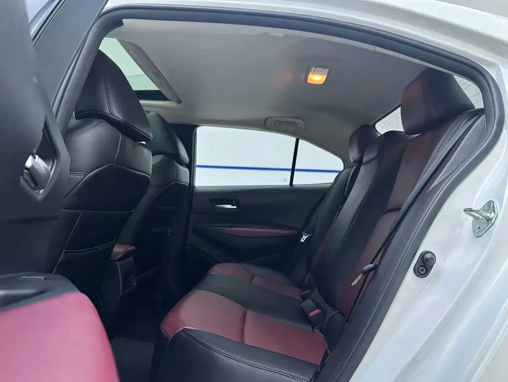 Toyota Corolla — миниатюра 9