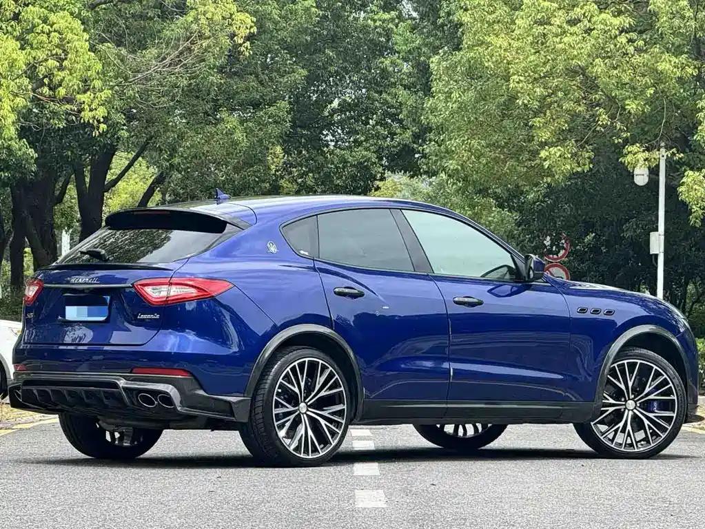 Maserati Levante — миниатюра 3