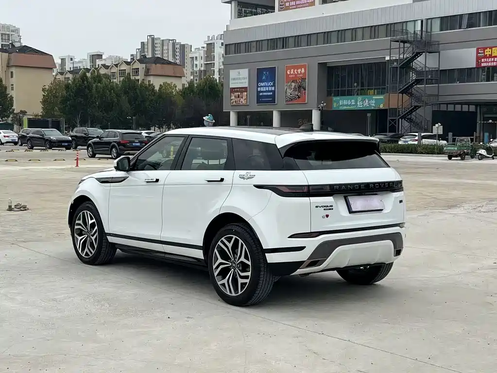 Land Rover Evoque — миниатюра 6