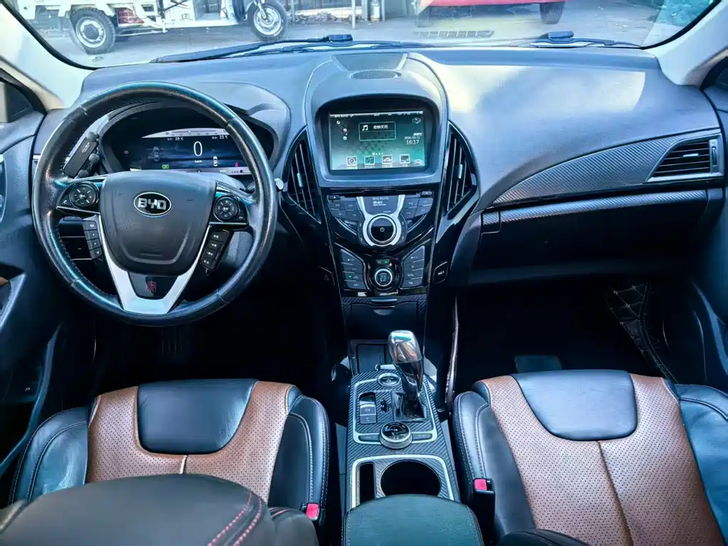 BYD Qin NEV — миниатюра 11