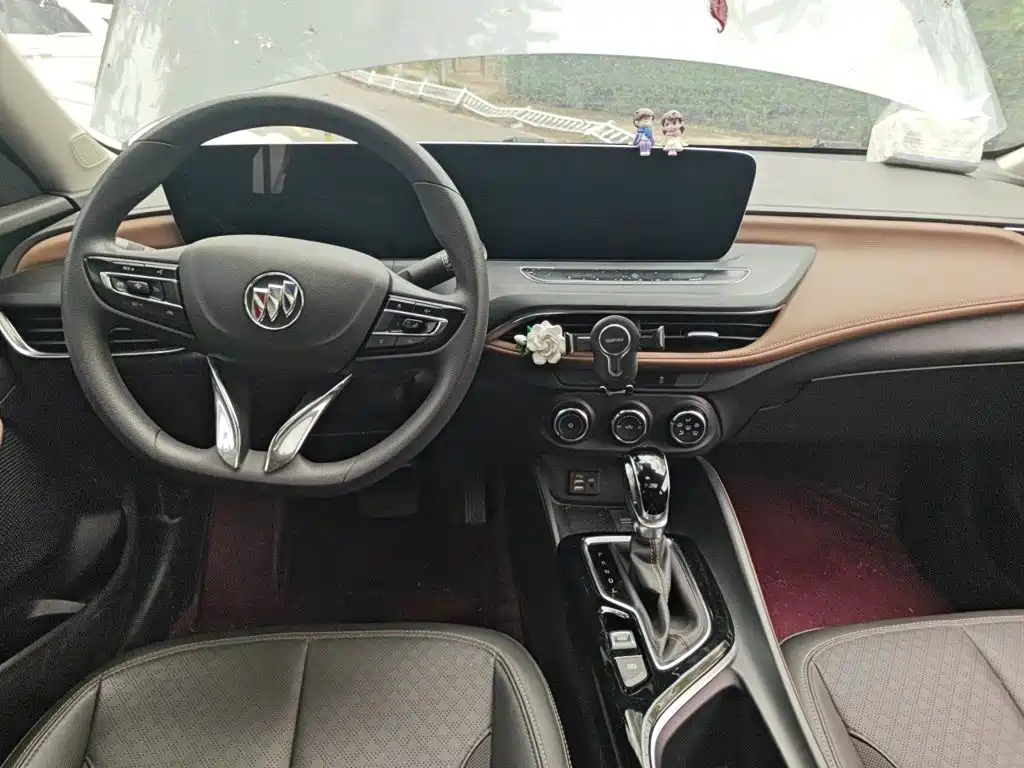Buick Verano — миниатюра 10