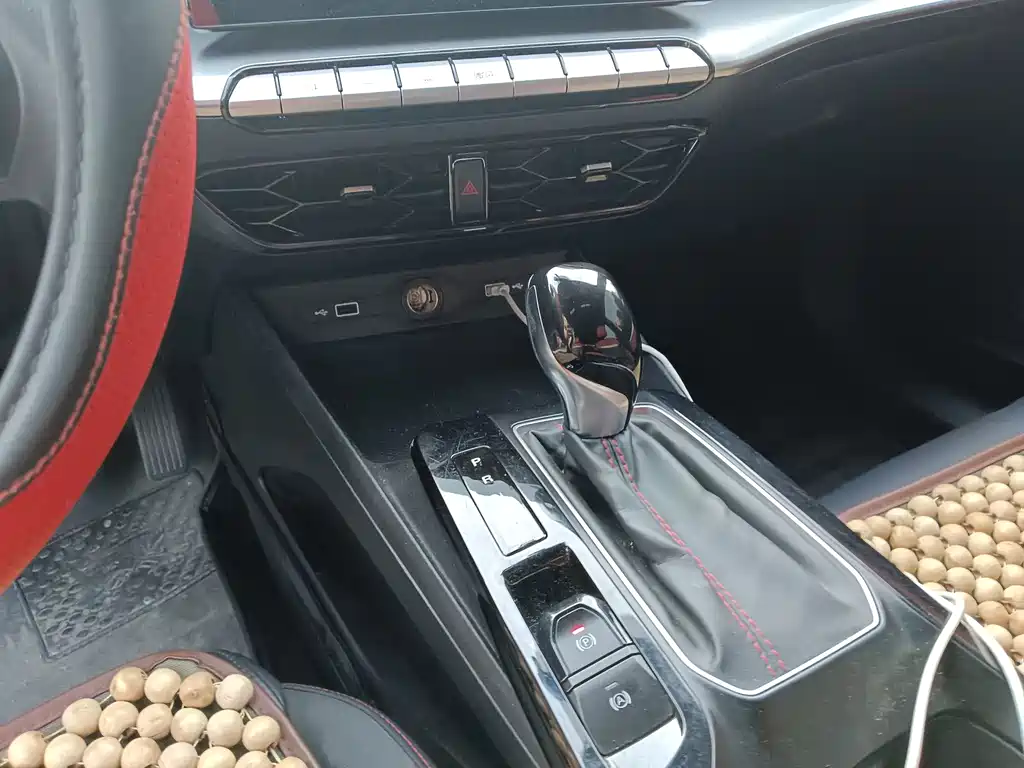 MG MG5 — миниатюра 10