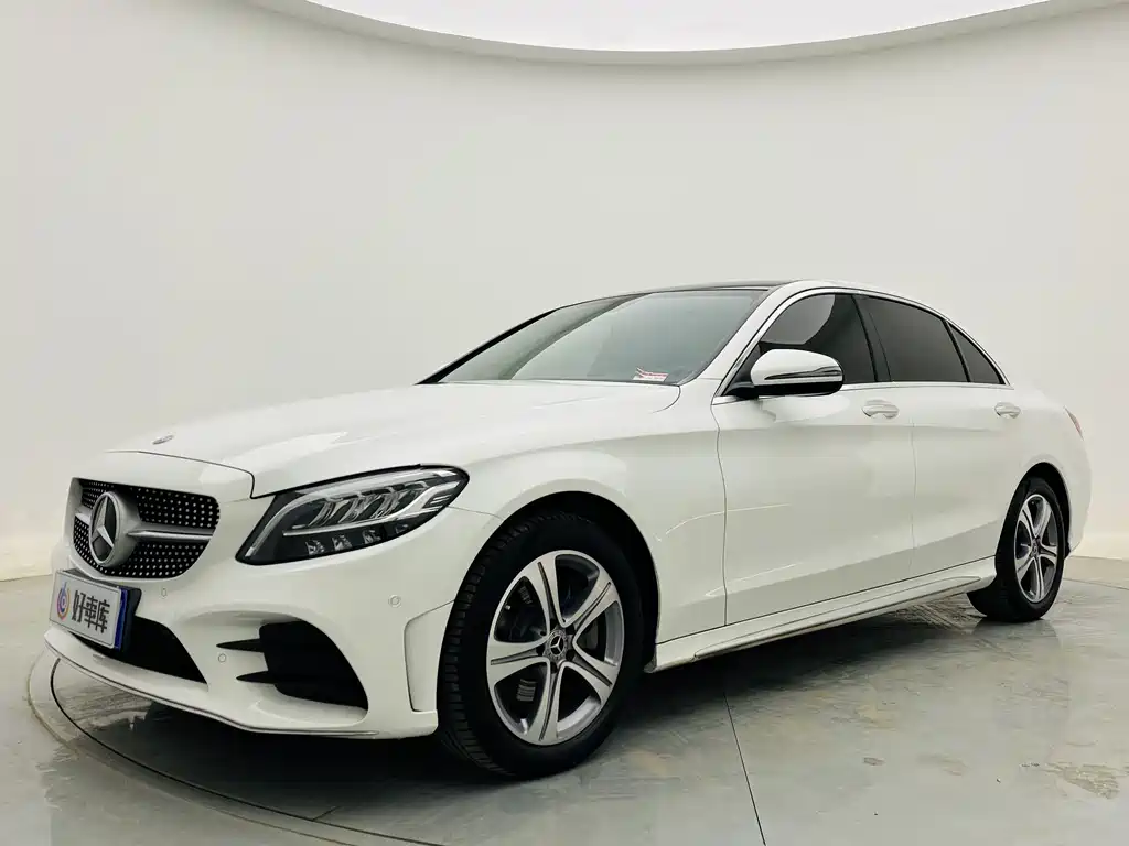 Mercedes-Benz C-Class 2021