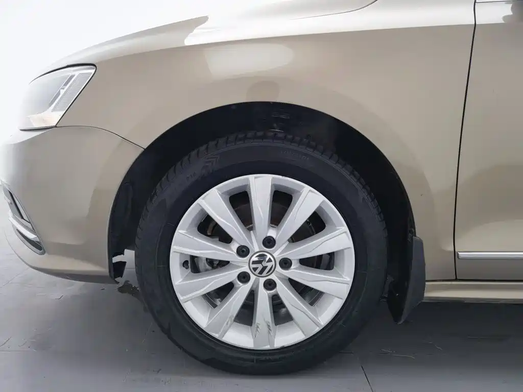 Volkswagen Sagitar — миниатюра 17