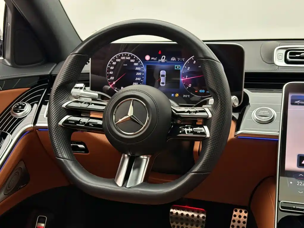 Mercedes-Benz S-Class — миниатюра 12