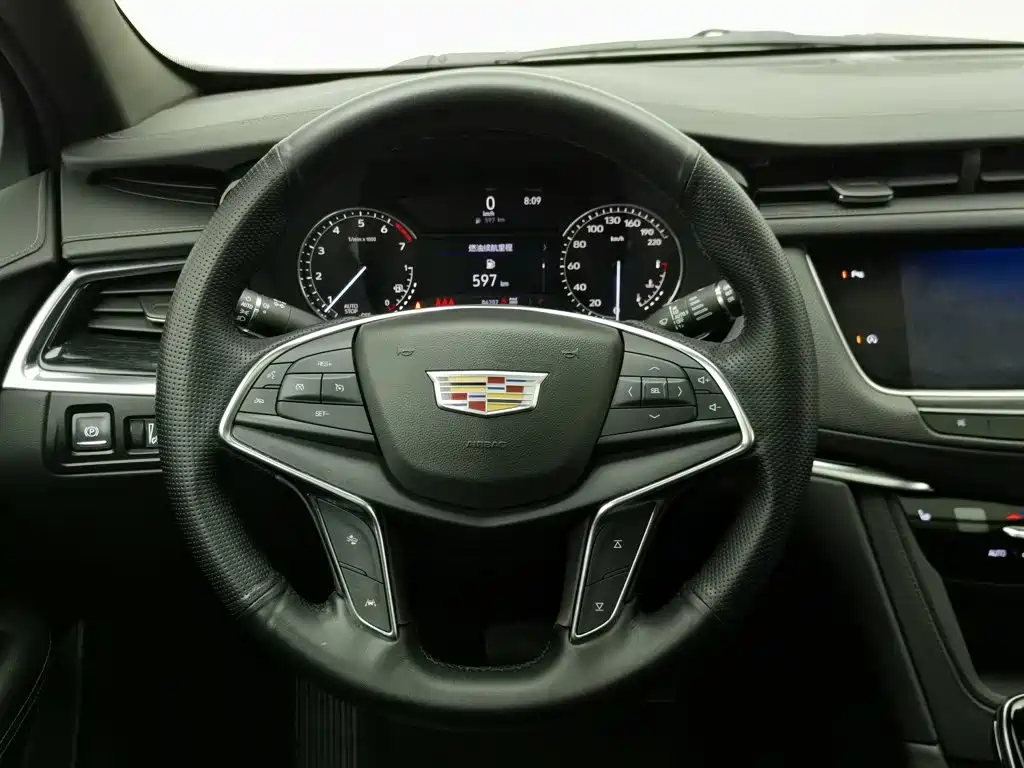 Cadillac XT5 — миниатюра 11