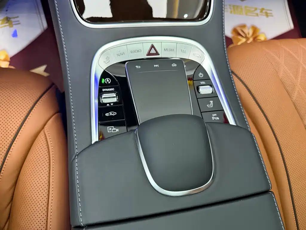 Mercedes-Benz S-Class — миниатюра 22