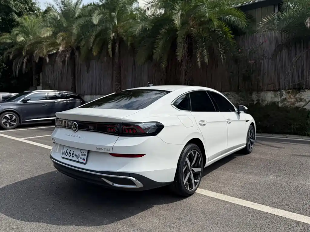 Volkswagen Lamando — миниатюра 6