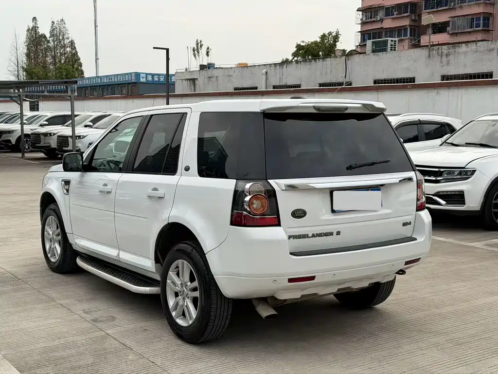 Land Rover Freelander 2 — миниатюра 7