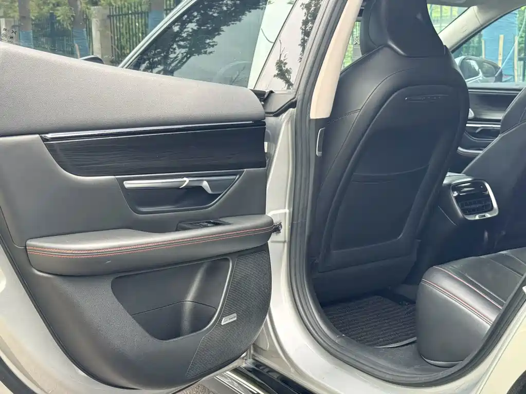 Xpeng P7 — фотографии объявления, Фото 13