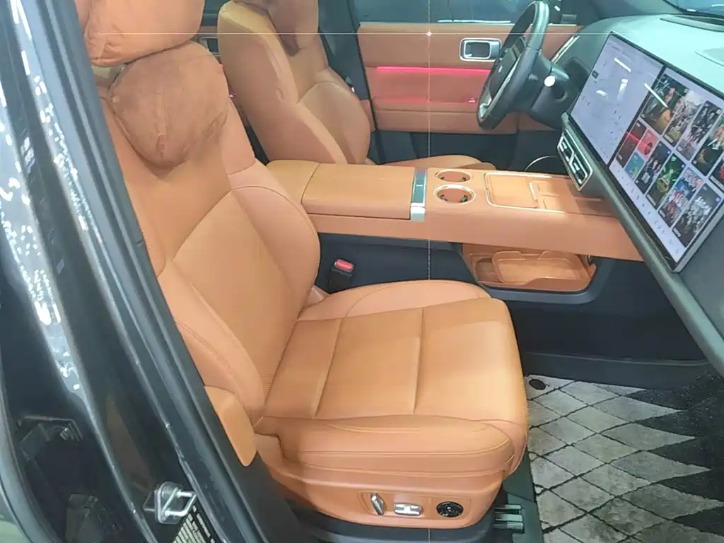Li Auto Li L6 — миниатюра 25