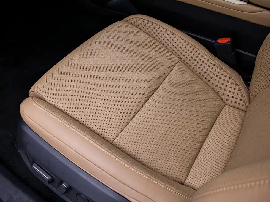 Lexus ES — миниатюра 14