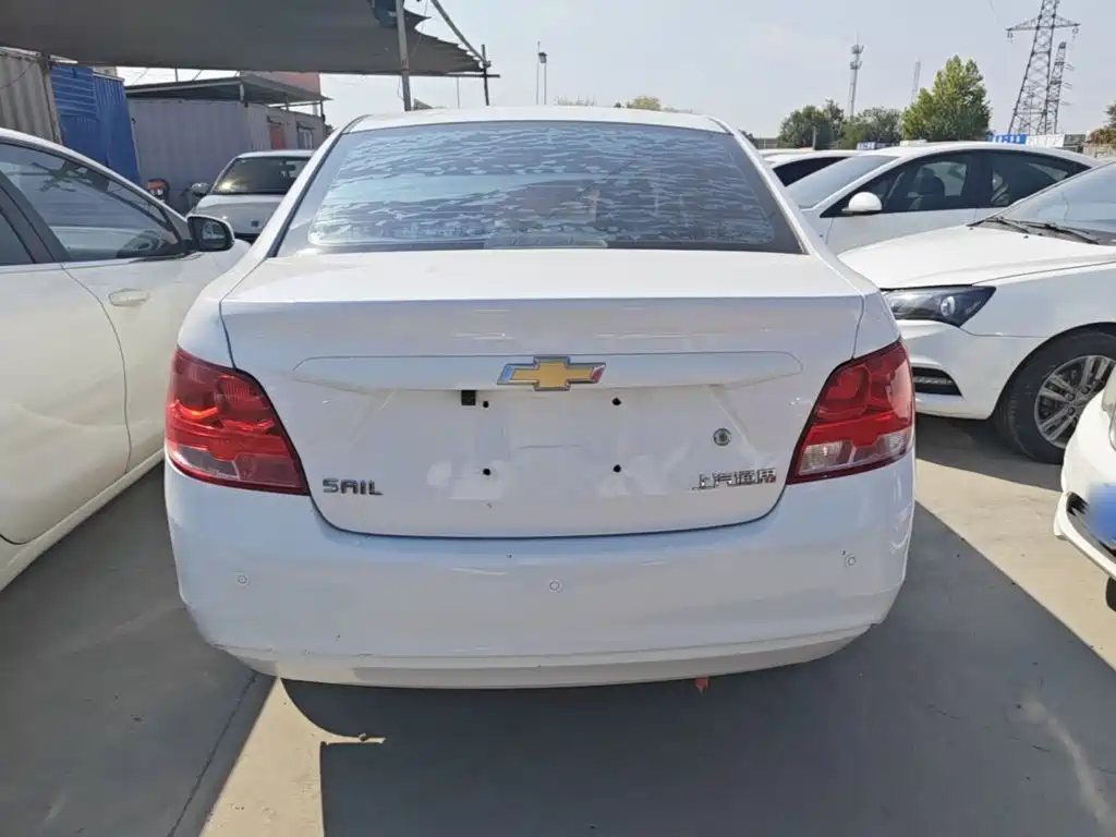 Chevrolet Sail — миниатюра 6