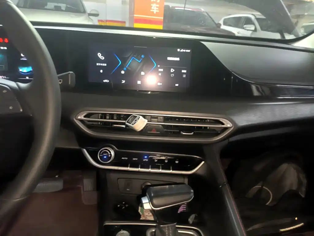 Changan Eado — миниатюра 13