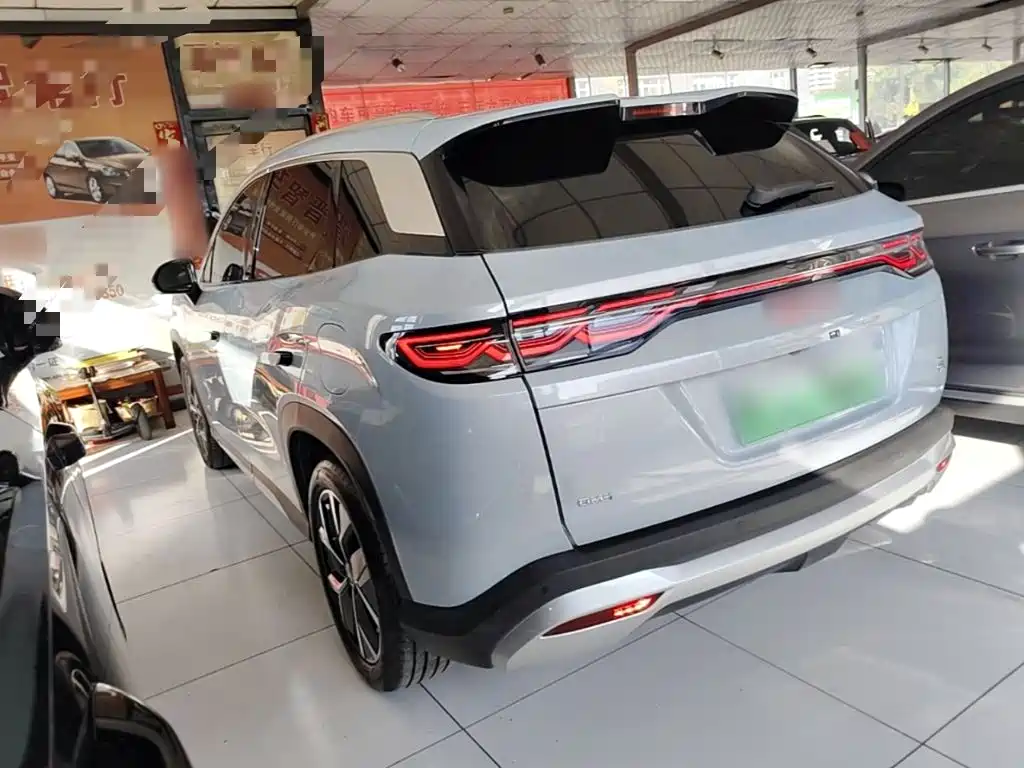 BYD L DM-i — миниатюра 5