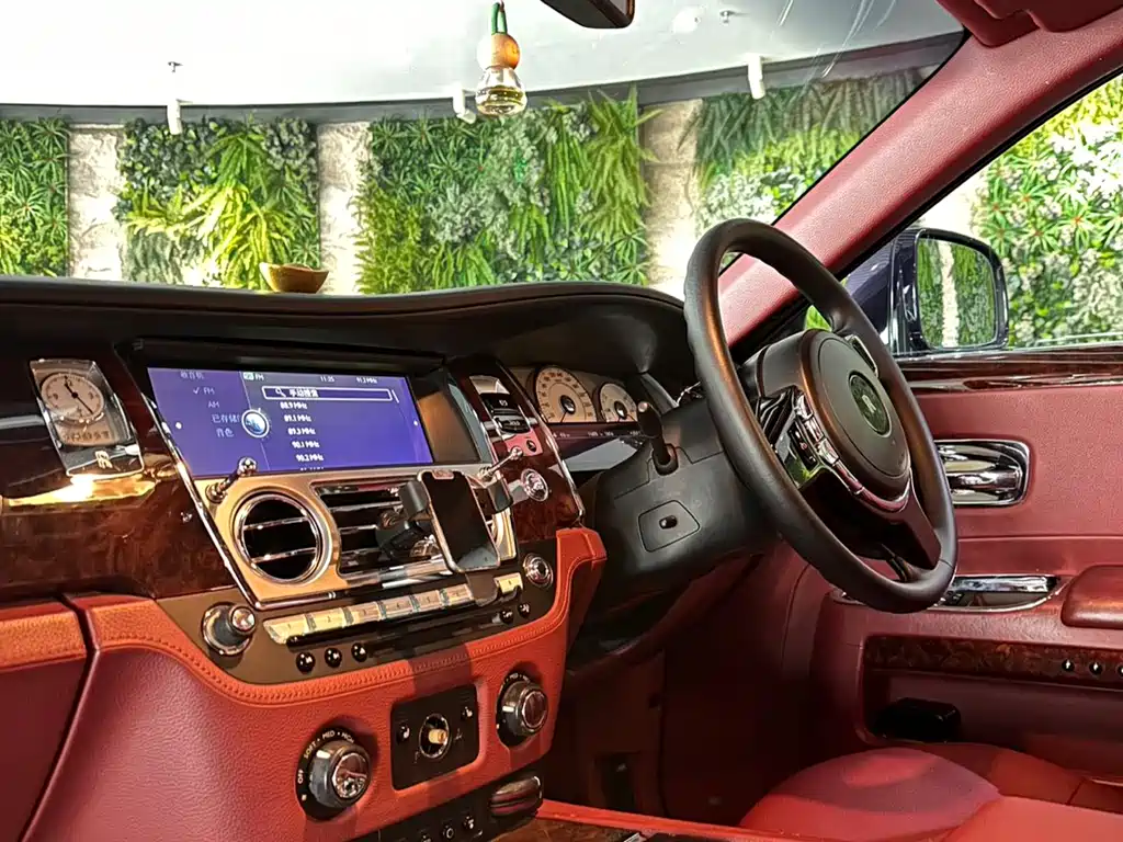 Rolls-Royce Ghost 2010 6.6T Standard