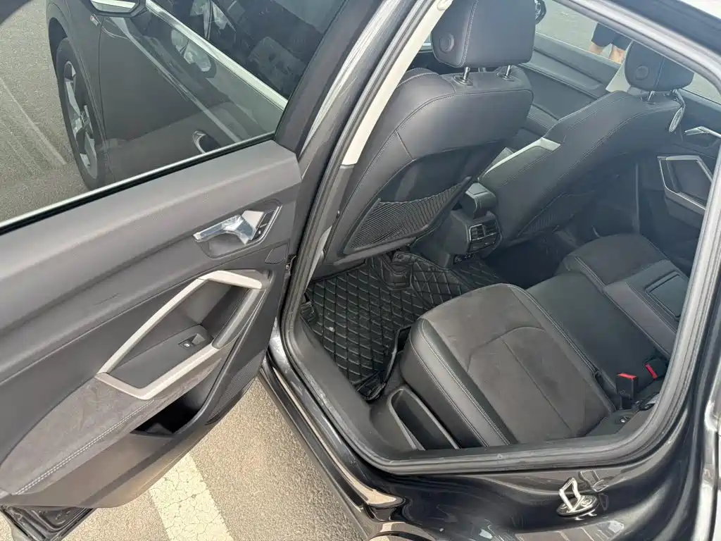 Audi Q3 — миниатюра 7