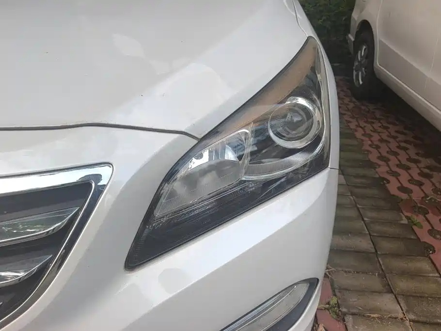 Hyundai Mistra — миниатюра 5