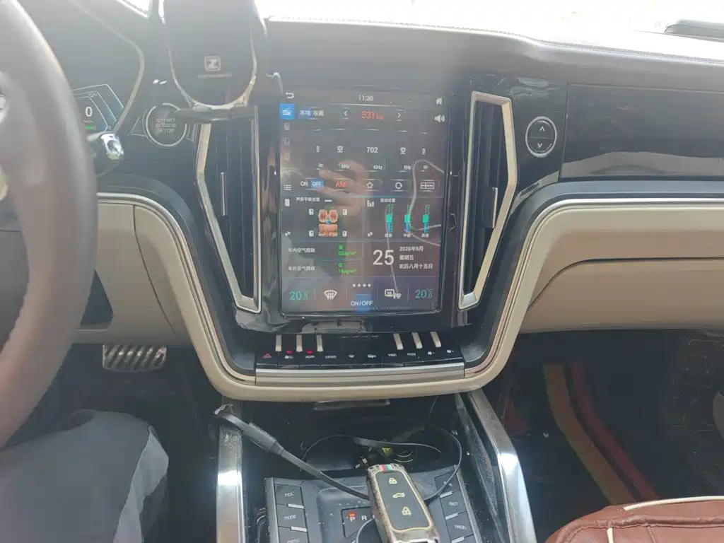 Zotye Zotye T700 — миниатюра 9