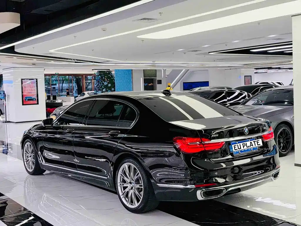 BMW 7 Series 7 2018 730Li Premium