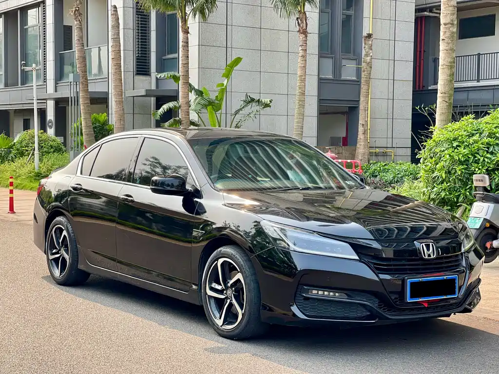 Honda Accord 2016 2.0L Comfort
