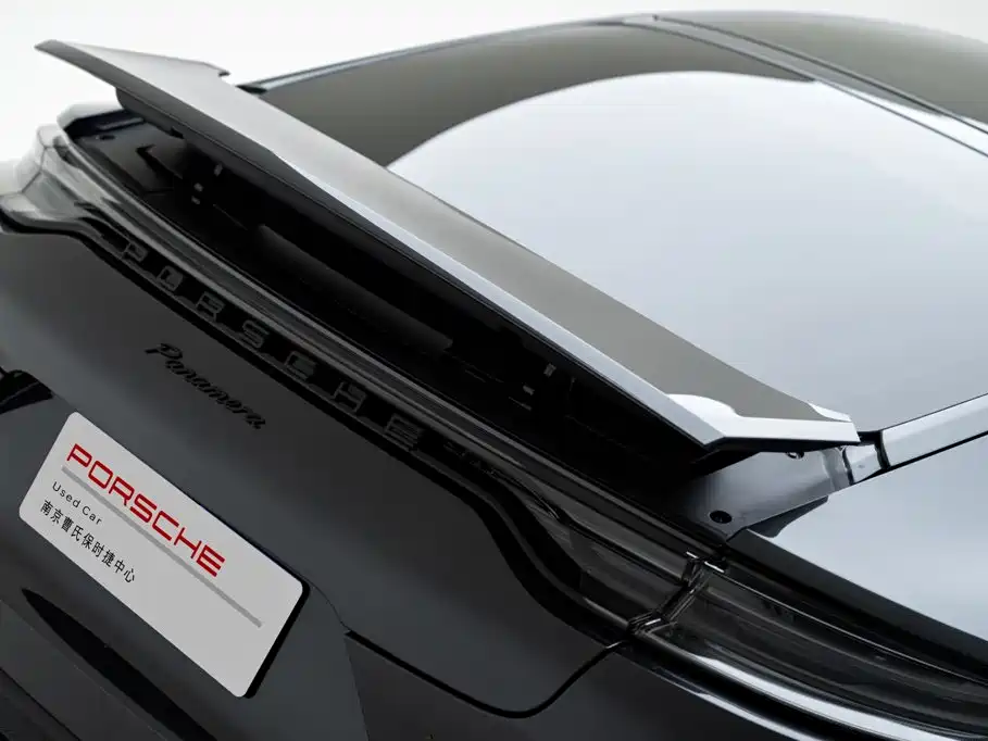 Porsche Panamera — миниатюра 7